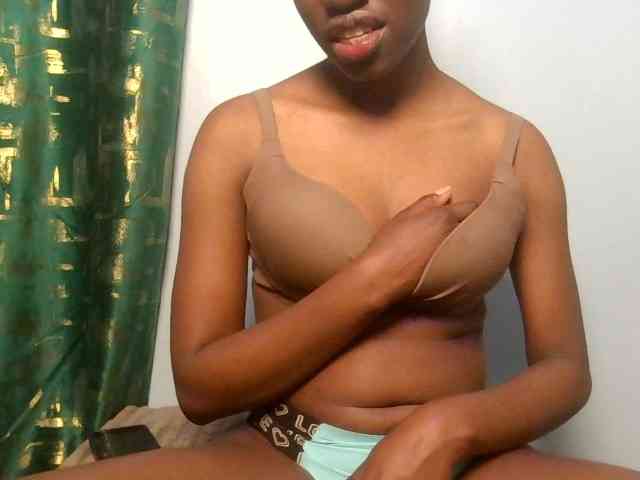 Ebonyslut7