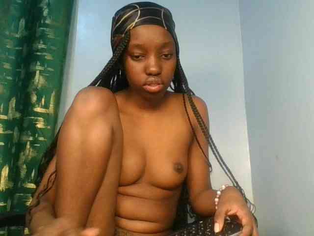 Ebonyslut7