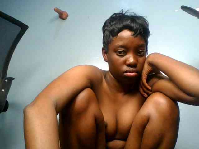 Ebonyslut7