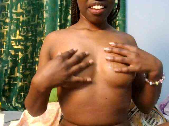 Ebonyslut7