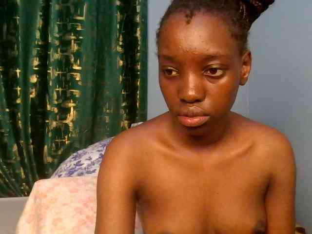 Ebonyslut7