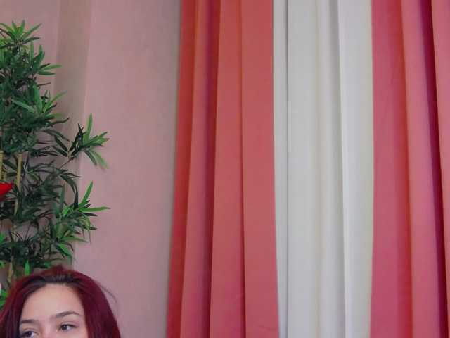 SarahCooper live cam on BongaCams