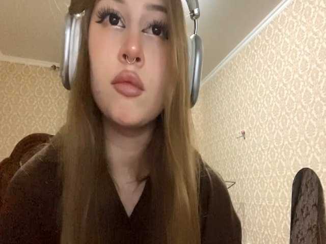 CristineFrates live cam on BongaCams