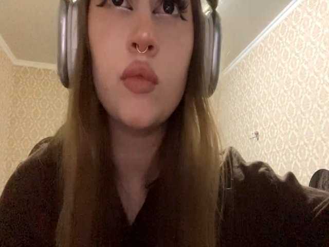 CristineFrates live cam on BongaCams