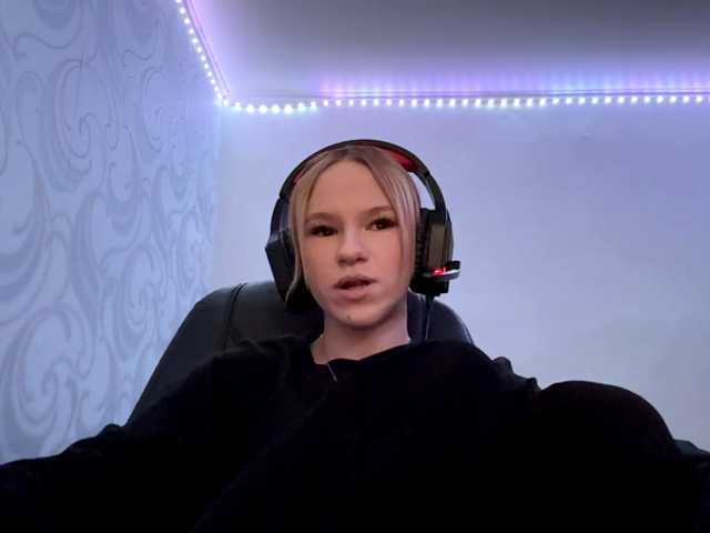 linaloawot live cam on BongaCams