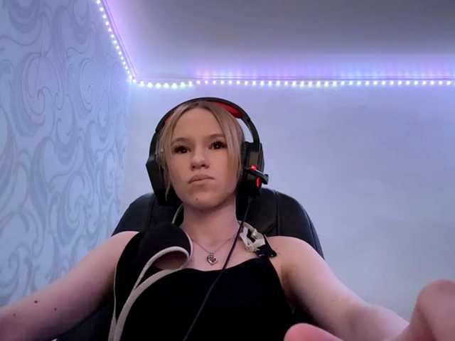linaloawot live cam on BongaCams
