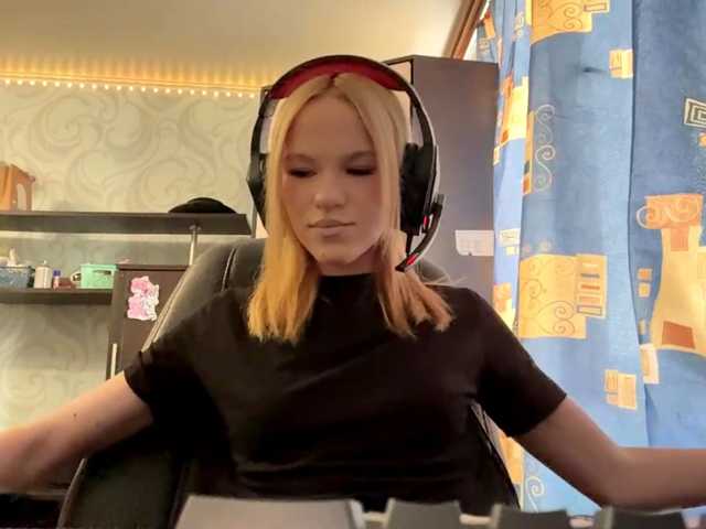 linaloawot live cam preview