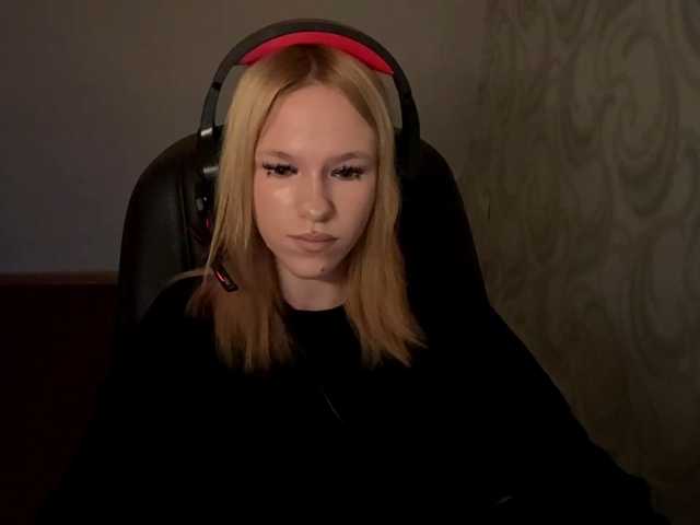 linaloawot live cam on BongaCams