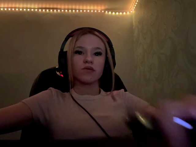 linaloawot live cam on BongaCams