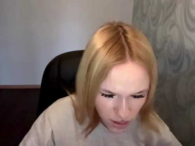 linaloawot live cam on BongaCams
