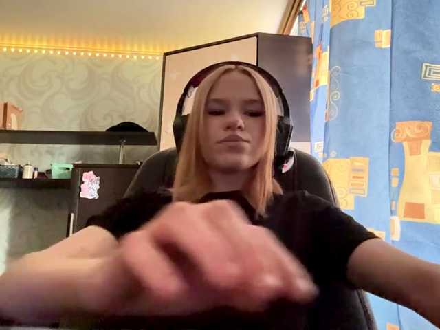 linaloawot live cam on BongaCams