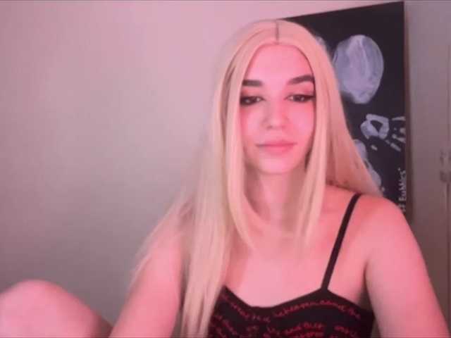 Lixara live cam on BongaCams