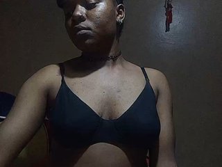 Milah2's Live Webcam