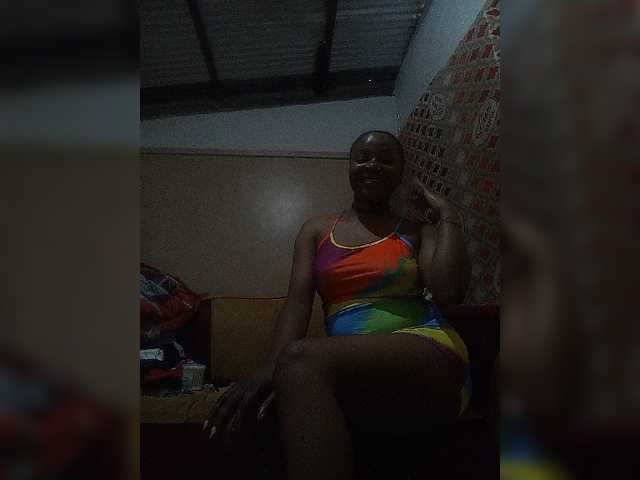 Milah2 live cam preview