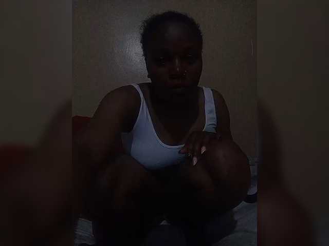 Milah2 live cam on BongaCams