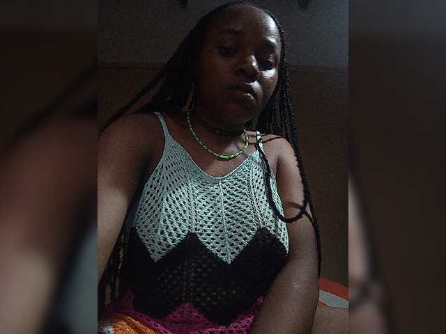 Milah2 live cam on BongaCams