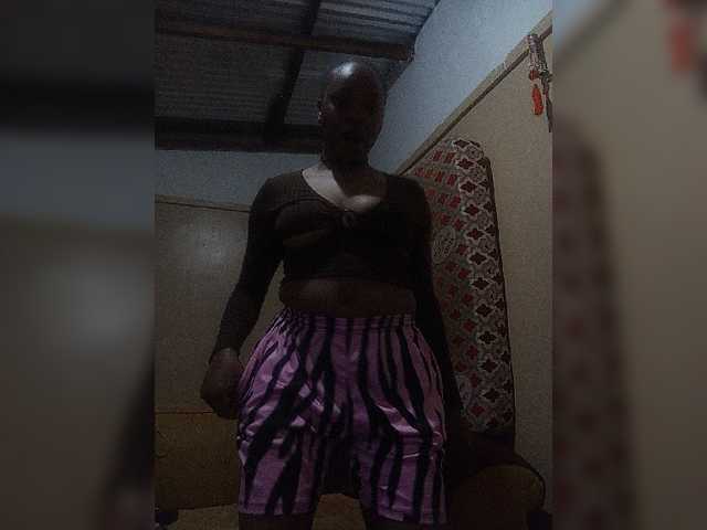 Milah2 live cam preview