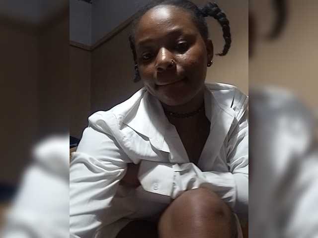 Milah2, live now on BongaCams