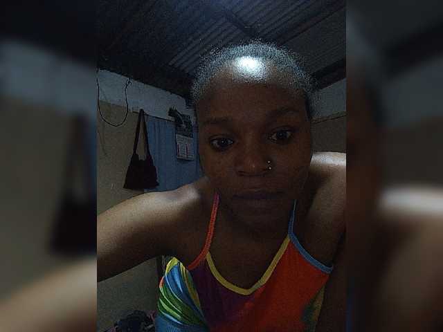 Milah2 live cam on BongaCams