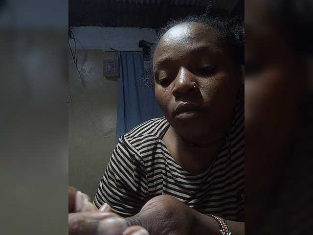 Milah2, live now on BongaCams