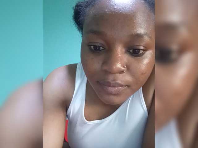 Milah2 live cam on BongaCams