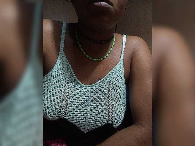 Milah2 live cam on BongaCams