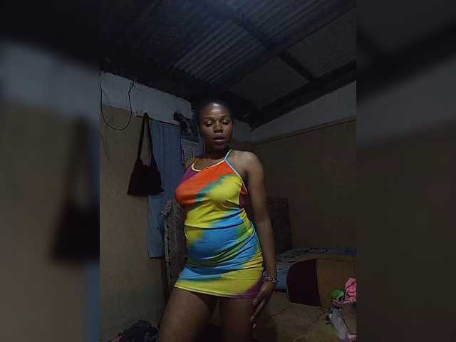 Milah2 live cam on BongaCams