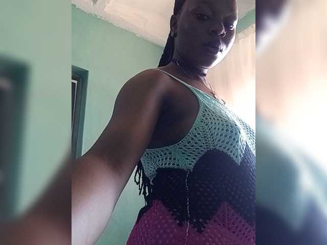 Milah2 live cam on BongaCams