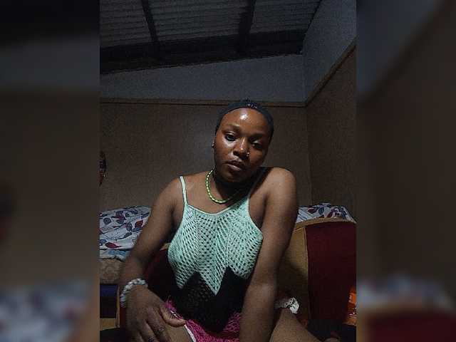 Milah2 live cam on BongaCams