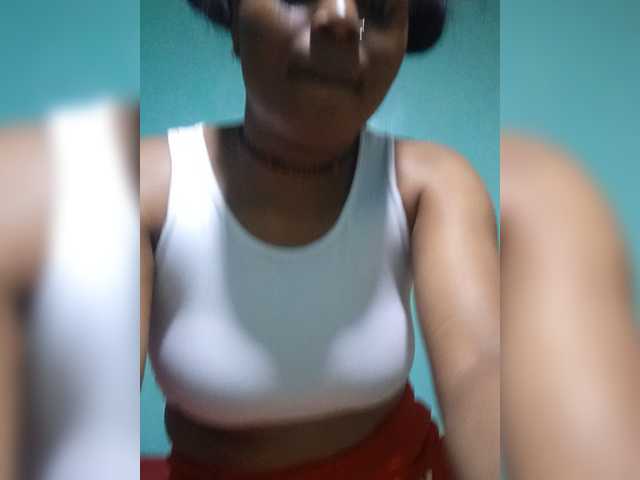 Milah2, en vivo ahora en BongaCams