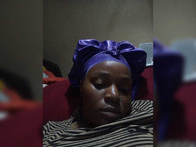 Milah2 live cam preview