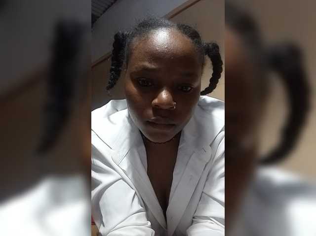 Milah2, live now on BongaCams