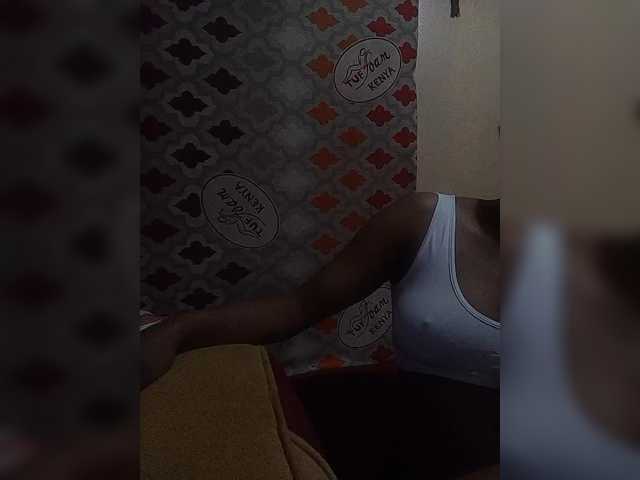 Milah2 live cam on BongaCams