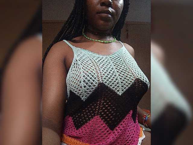 Milah2 live cam on BongaCams