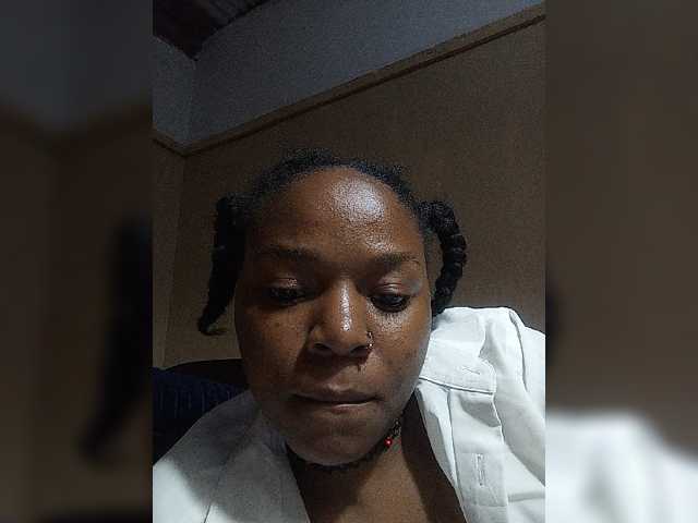 Milah2, live now on BongaCams