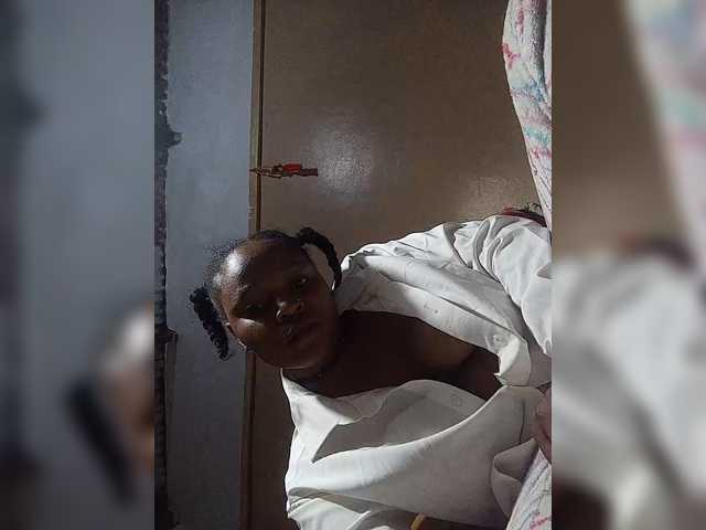 Milah2, live now on BongaCams