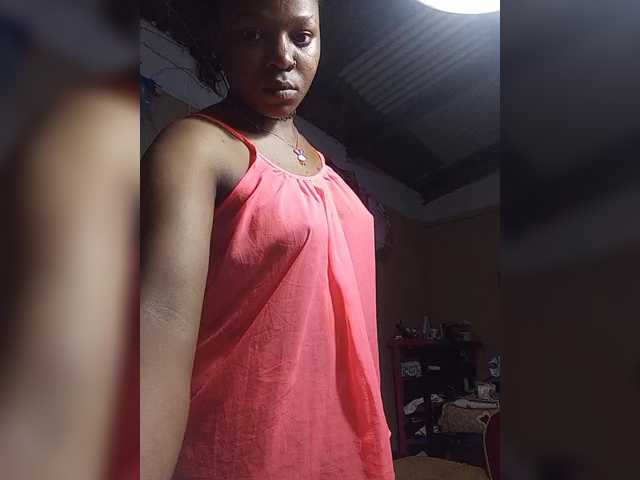 Milah2 live cam on BongaCams