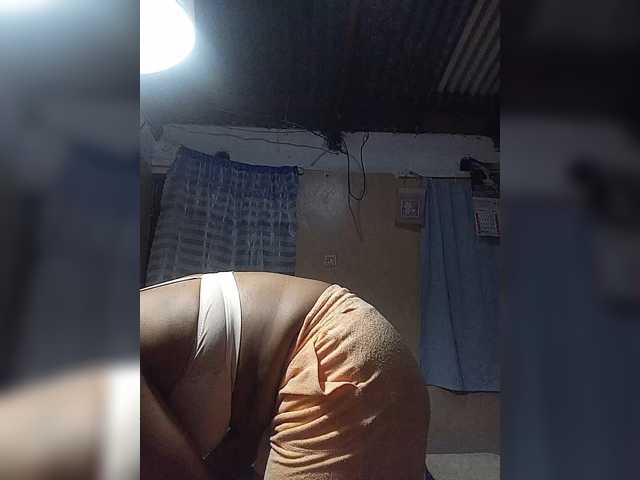 Milah2, live now on BongaCams