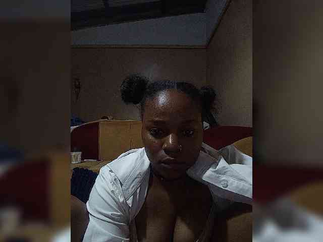 Milah2's webcam live show