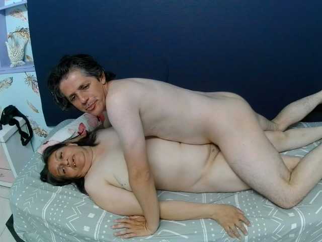 WilliamandElizabeth live cam preview