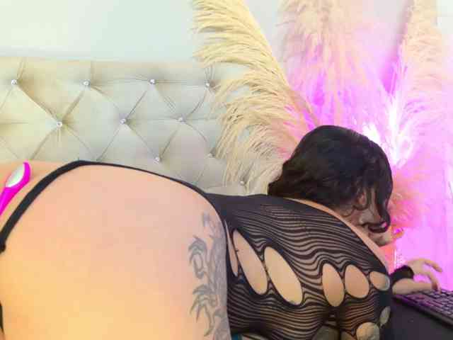 GabyLaurens