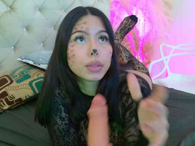 GabyLaurens