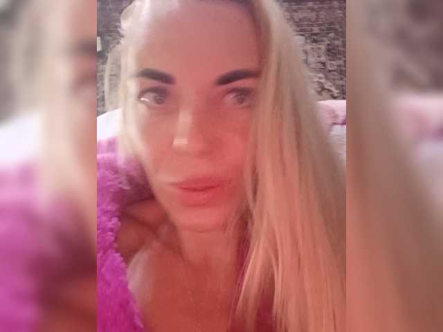 Sweet536cat443 live cam on BongaCams