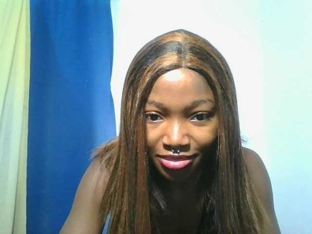 sexymila live cam on BongaCams