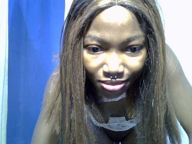 sexymila live cam on BongaCams