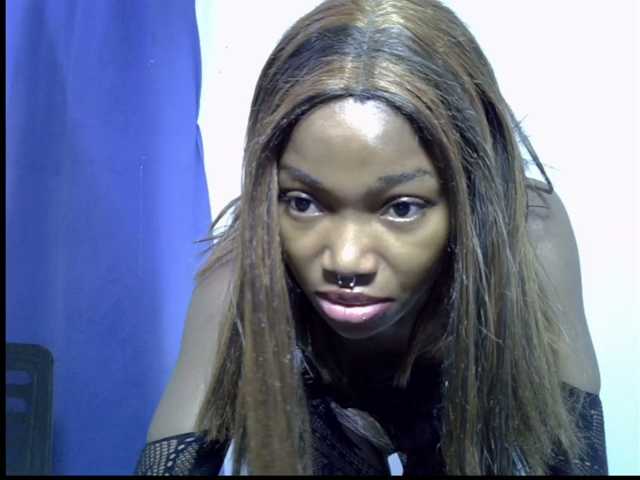 sexymila live cam on BongaCams