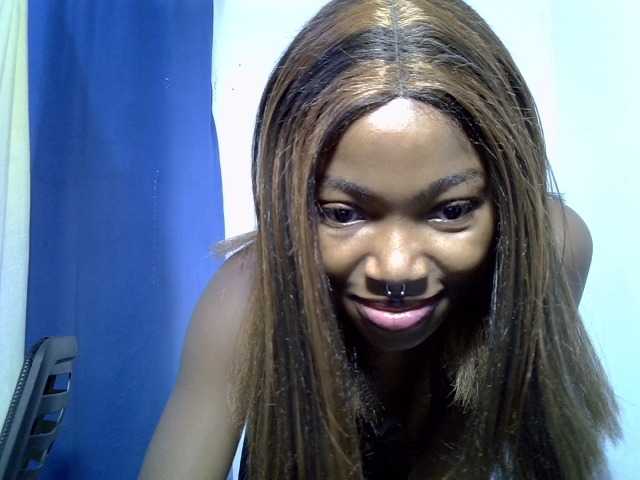 sexymila live cam on BongaCams