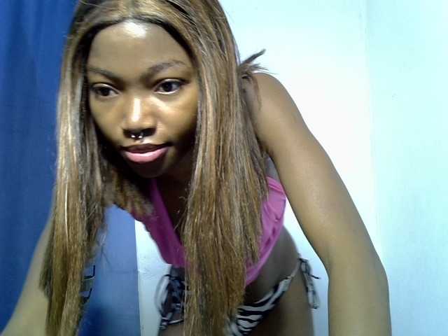 sexymila live cam on BongaCams