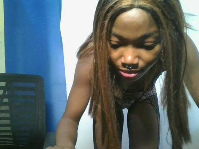 sexymila live cam on BongaCams