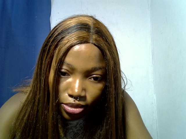 sexymila live cam on BongaCams